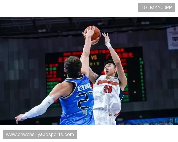 北京队105-74大胜广东队，团队篮球攻防两端压制对手